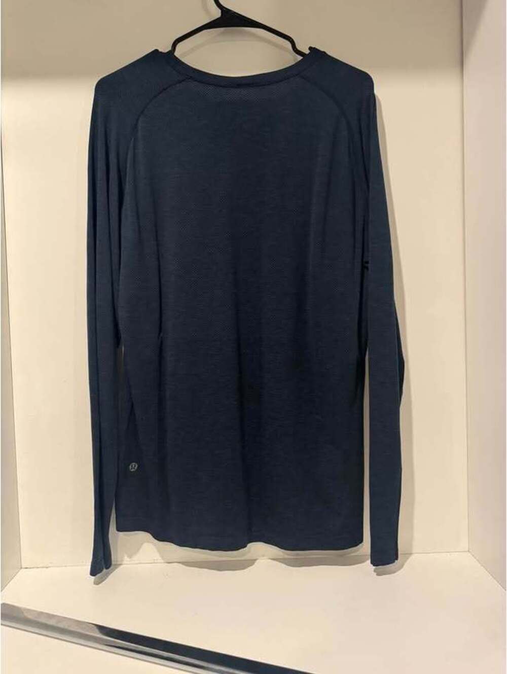 Lululemon x Michigan Metal Vent Tech Long Sleeve Shirt - Picture 3 of 4